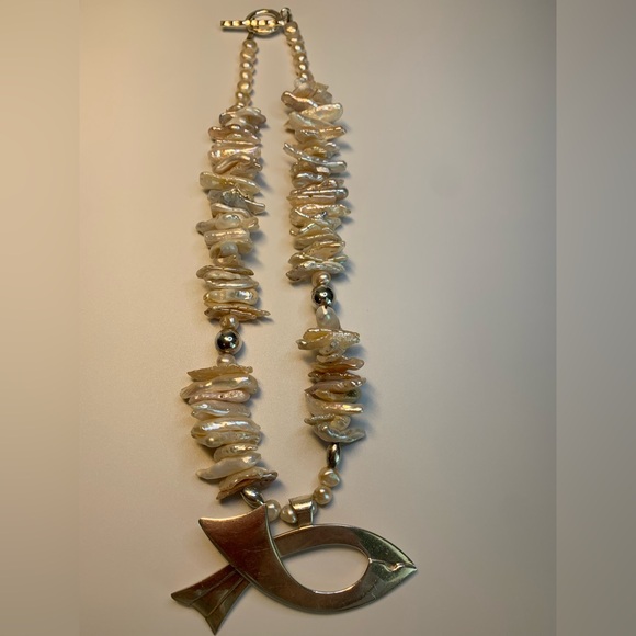 Vintage Sterling Silver Baroque & FW Pearl Necklace & Ichthus Fish Pendant - Picture 13 of 16